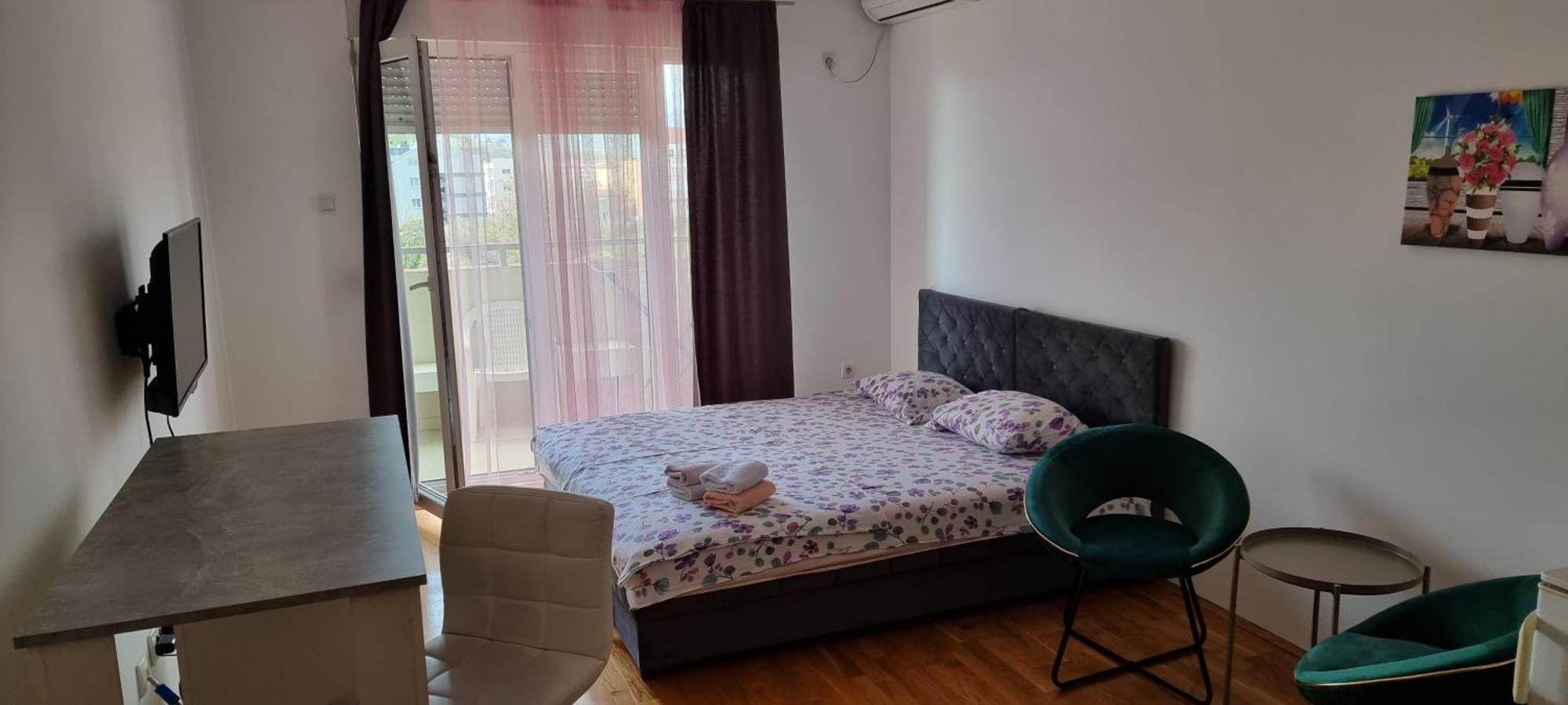 Naki Apartmani Подгориця Номер фото