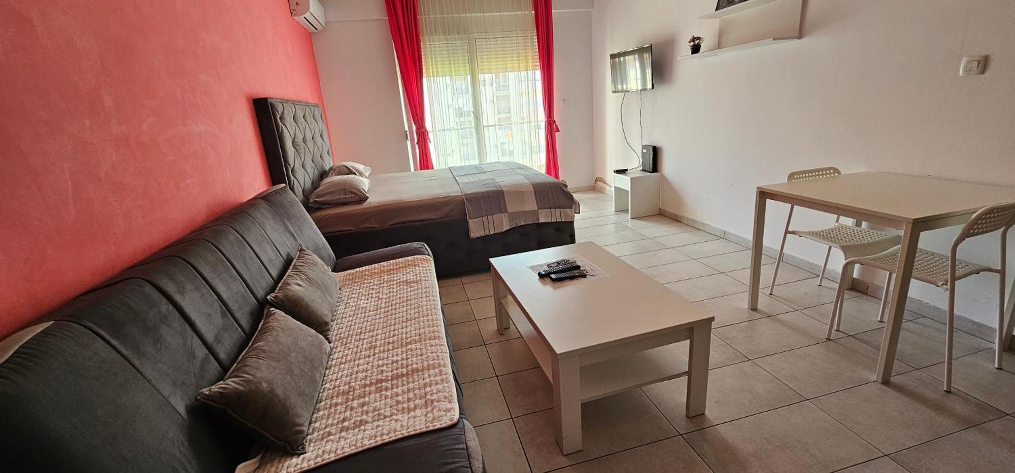 Naki Apartmani Подгориця Екстер'єр фото